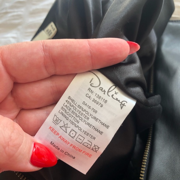 Stunning cut out skirt - Picture 9 of 9